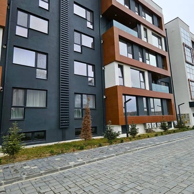 Аренда комфортных новых 3-комнатных апартаментов 80 м² в жилом комплексе Zen Residence, район Tomis Plus, Констанца, Румыния